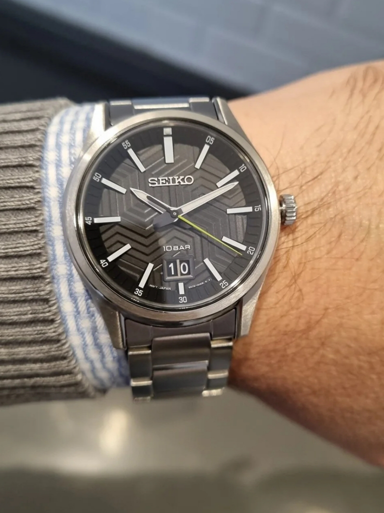 Seiko SUR535P1 Erkek Saphire Cam Kol Saati - Görsel 2